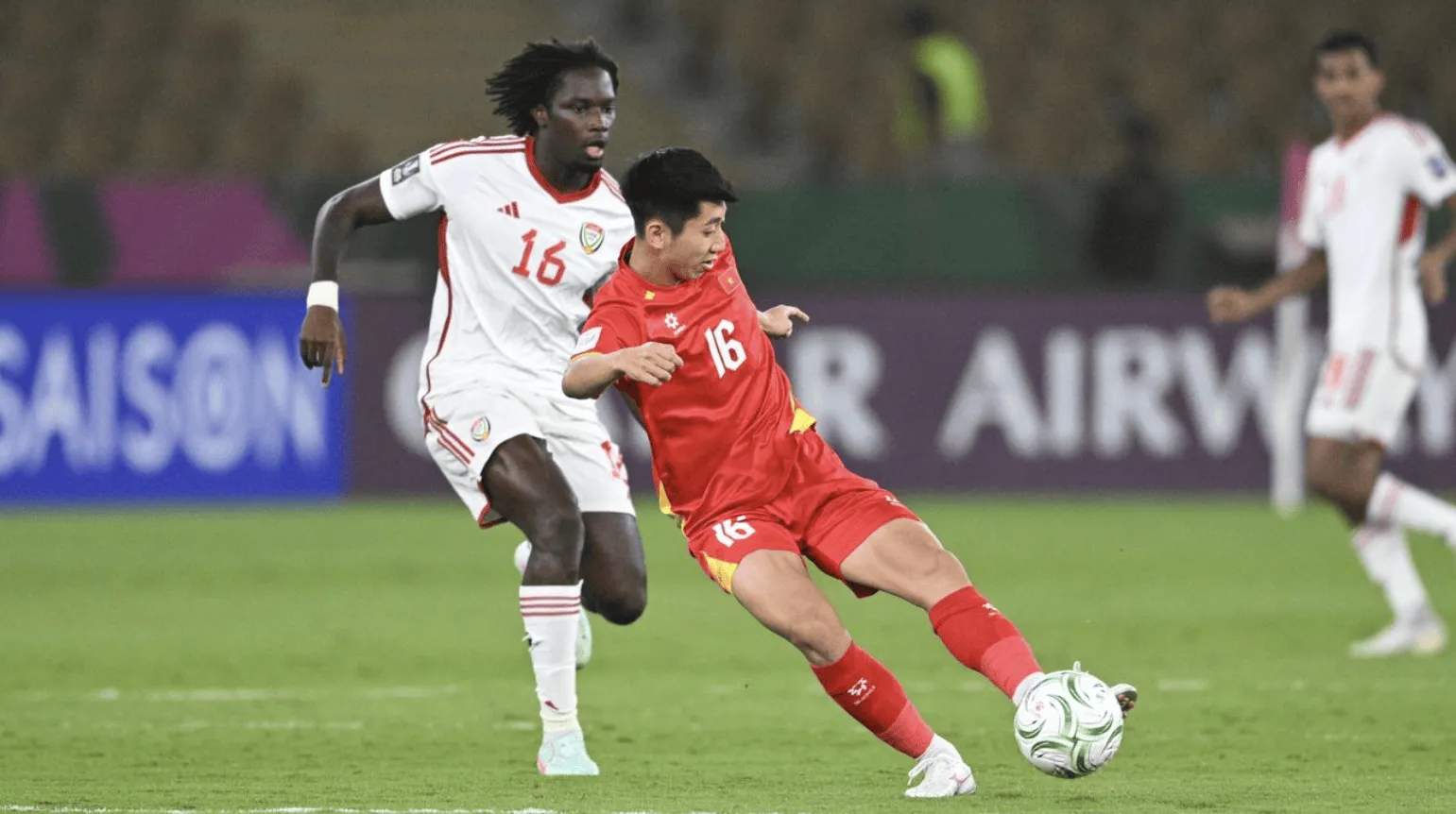 开云体育下载-90分钟：越南2-2阿联酋，阮黎发、门哈利破门，将进入加时