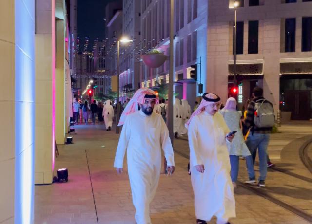 开云注册入口-卡塔尔世界杯很壕?看看另一个画风的卡塔尔