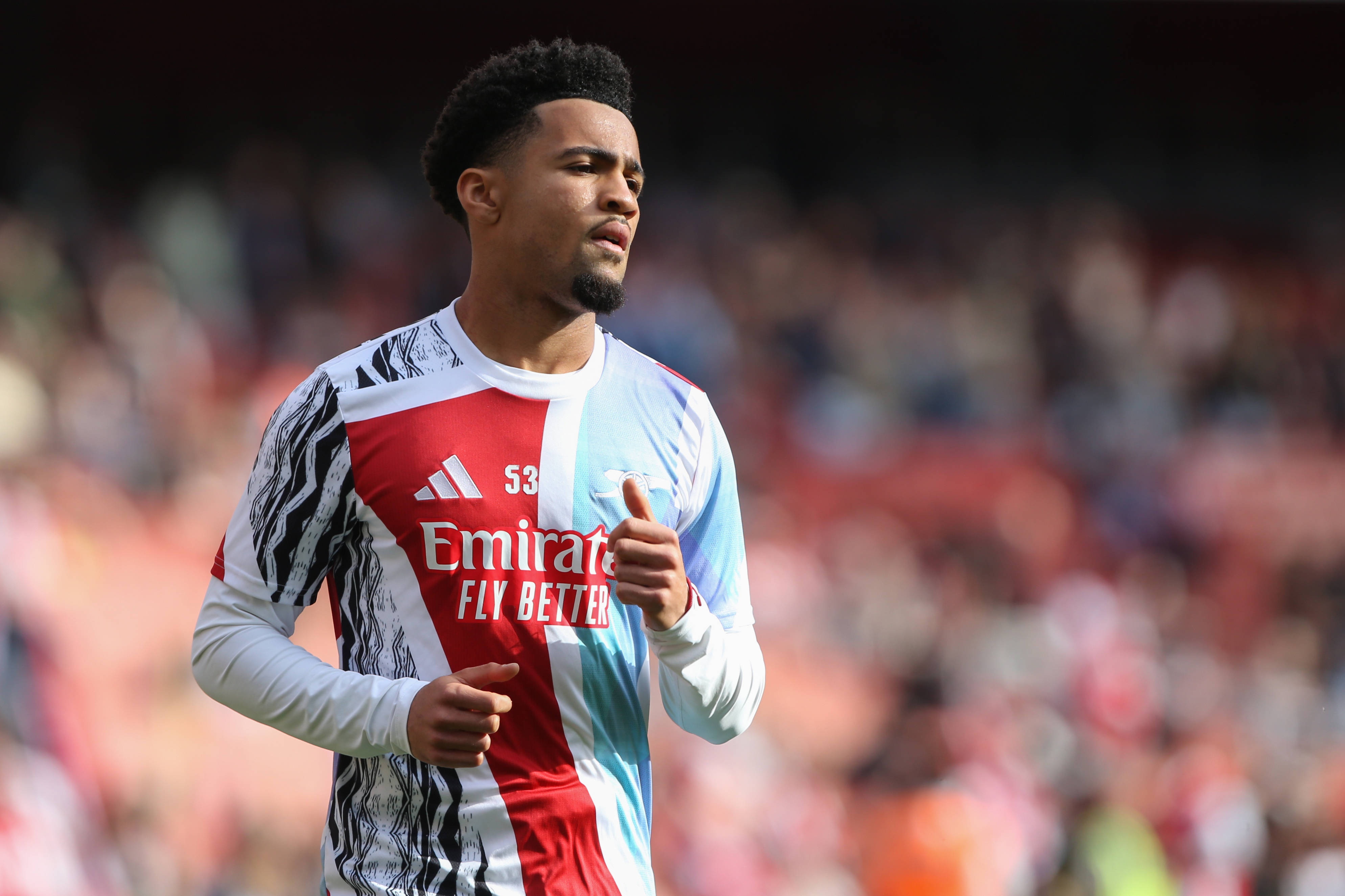 开云-杰拉德：恩瓦内里从枪手租借至马赛，对他的成长绝对有益无害