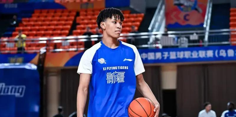 开云体育下载-格兰建队真有一套!四小将被挖掘各显神通,防守体系也搭建完毕